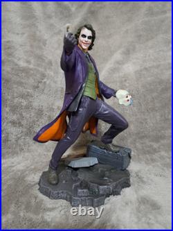 DC The Dark Knight The Joker Statue by Gallery Diorama