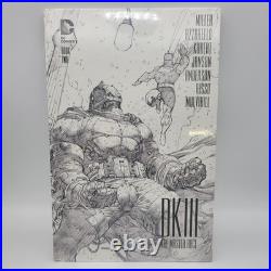 Dark Knight III The Master Race 1-9 Set Collectors Slip Case Sealed Except 4 &9