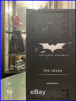 Enterbay- The Dark Knight- The Joker. 1/4 Scale Hd Collectible Figure