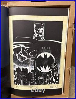 Frank Miller SIGNED Batman The Dark Knight Returns Artist Gallery Edition