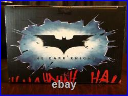 HOT TOYS The Dark Knight The JOKER 1/4 scale collectible bust Heath Ledger 2008