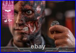 HotToys 2019 Toy Fair Exclusive Two-Face 1/6th Scale Collectible Figure MMS546