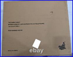 Hot Toys 1/6 The Dark Knight Batman Armory with Batman Figure Scale MMS234