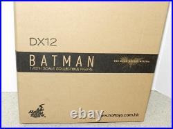 Hot Toys Batman Dx12 Bruce Wayne Dark Knight Shipper Sealed 1/6 Scale Bale