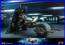 Hot Toys Batman The Dark Knight Rises Batmotorcycle 16 scale collection