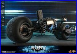 Hot Toys Batman The Dark Knight Rises Batmotorcycle 16 scale collection