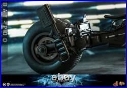 Hot Toys Batman The Dark Knight Rises Batmotorcycle 16 scale collection