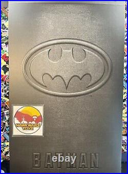 Hot Toys DC Comics 1989 Batman Deluxe MMS693 1/6 Sideshow Michael Keaton