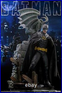 Hot Toys DC Comics 1989 Batman Deluxe MMS693 1/6 Sideshow Michael Keaton