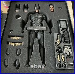 Hot Toys DX12 Batman The Dark Knight Rises 1/6 Scale Collectible Christian Bale