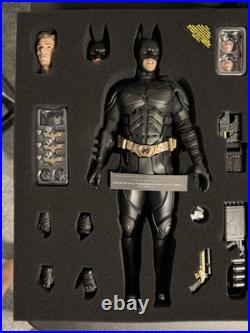 Hot Toys DX19 The Dark Knight Rises Batman 1/6th Scale Collectible Figure