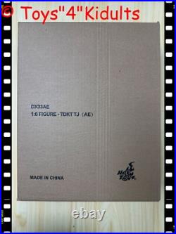 Hot Toys DX33AE Batman The Dark Knight Trilogy Joker Artisan Edition 1/6 Figure