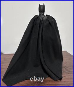 Hot Toys DX 12 The Dark Knight Batman 1/6th Scale Figure Christian Bale