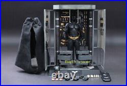 Hot Toys MMS234 the Dark Knight Batman Armory 1/6 Collectible Figure In Stock