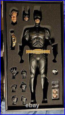 Hot Toys QS001 Quarter 1/4 Scale Batman Dark Knight Rises Collectible Figure