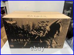 Hot Toys Qs019 The Dark Knight Trilogy Batman 1/4th Scale Collectible Figure