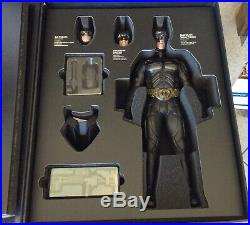 Hot Toys The Dark Knight BATMAN DX02 1/6 Scale Collectible Figure DC