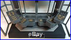 Hot Toys The Dark Knight Batman Armory with Figure MMS234 1/6 Scale Collectible