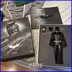 Hot Toys The Dark Knight Rises 1/6 Batman Collectible Figure DX19