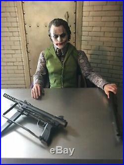 Hot Toys The Dark Knight The Joker 2.0 1/6th Scale Collectible Figure