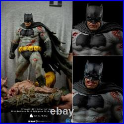 IRON STUDIOS Batman The Dark Knight 1/6 Statue Model Display Collection Figure