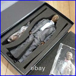 Iminime Batman Dark Knight 1/6 Scale Lucious Fox CEO MINT RARE fr. Japan