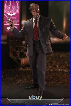 In Hand! New Hot Toys MMS546 The Dark Knight Two Face Harvey Dent 1/6 Figure
