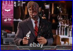 In Stock New Hot Toys MMS546 The Dark Knight Two Face Harvey Dent 1/6 Figure