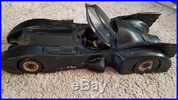 KENNER 1990 THE DARK KNIGHT COLLECTION Batmobile with BATMAN