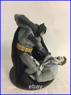 Kotobukiya ARTFX Batman Hunt the Dark Knight Returns Figurine With Original Box