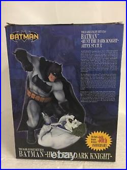 Kotobukiya ARTFX Batman Hunt the Dark Knight Returns Figurine With Original Box