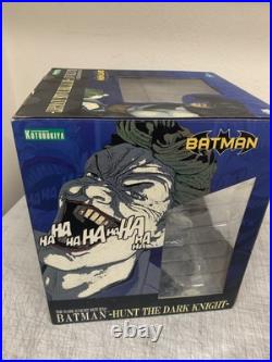 Kotobukiya- ARTFX Batman Hunt the Dark Knight Statue Joker NEW SEALED