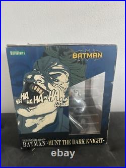 Kotobukiya ARTFX Batman Hunt the Dark Knight statue