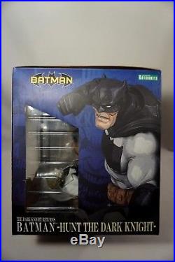 Kotobukiya Artfx Batman Hunt The Dark Knight Statue 1/6 Pvc New Mint In Box