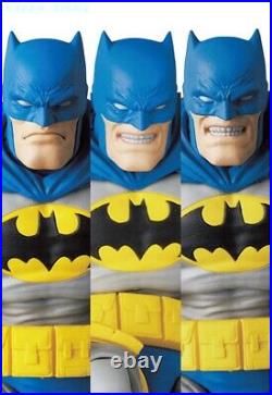 Medicom MAFEX The Dark Knight Returns Batman Blue Ver. & Robin PRE-ORDER