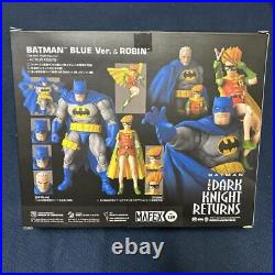 Medicom Toy MAFEX Batman BLUE Ver. & Robin No. 1245 Action Figure Collectibles