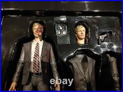 Medicom Toy MAFEX No. 054 HARVEY DENT two face the dark knight