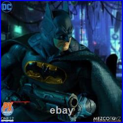 Mezco BatmanThe Dark Knight 1/12 Limited Edition Collectible Action Figure