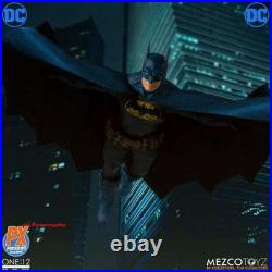 Mezco BatmanThe Dark Knight 1/12 Limited Edition Collectible Action Figure