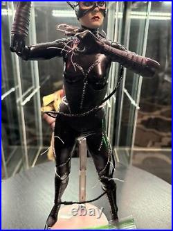 NECA 1/4 Scale Batman Returns Catwoman The Cat Figure Dc Comics MINT COMPLETE