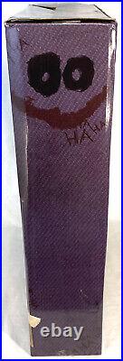 NECA The Dark Knight Heath Ledger as THE JOKER 1/4 Scale 18 Figure, BOX DAMAGE