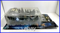 NEW! 1998 Hasbro Dark Knight Detective Batman Legend Of The Dark Knight DC #64362 NEW! 1998 Hasbro Dark Knight Detective Batman Legend Of The Dark Knight DC #64362