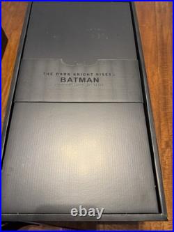 NEW Hot Toys The Dark Knight Rises Batman Collectible Figurine QS001 1/4 Scale