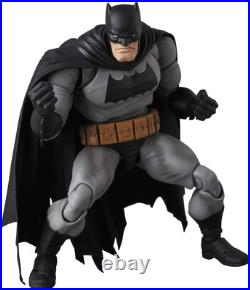 Official Batman Figure from The Dark Knight Returns Stunning 6 Collectible