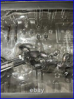 Rare New BANDAI 2008 Movie Realization Batman & Bat-Pod The Dark Knight