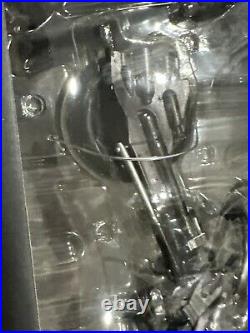 Rare New BANDAI 2008 Movie Realization Batman & Bat-Pod The Dark Knight
