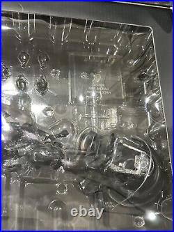 Rare New BANDAI 2008 Movie Realization Batman & Bat-Pod The Dark Knight