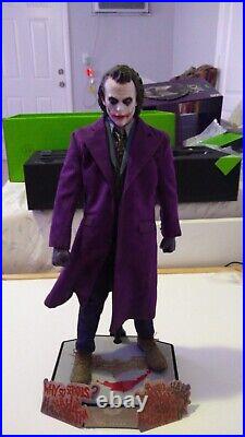 Ready! Hot Toys QS010 Batman Dark Knight 1/4 The Joker Special Edition