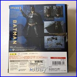 SH Figuarts The Dark Knight Batman Collectible Figure complete with Box