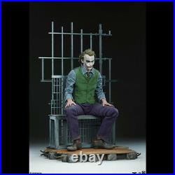 SIDESHOW The Joker (The Dark Knight) Heath Ledger Premium Format Statue Figure